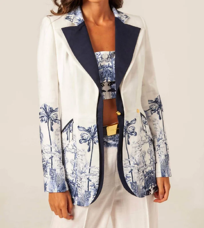 Savage Wild Blazer In White/navy