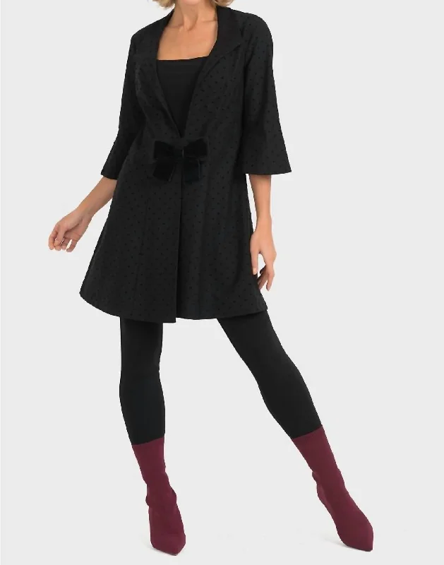 Women's Coat In Black