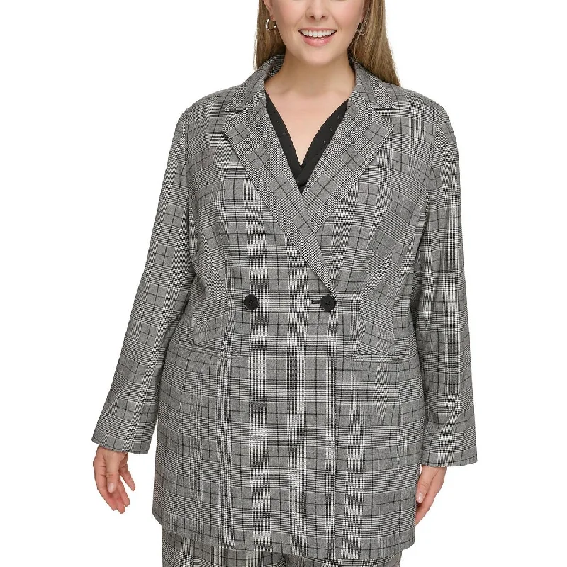 Plus Womens Plaid Wear to Work Two-Button Blazer