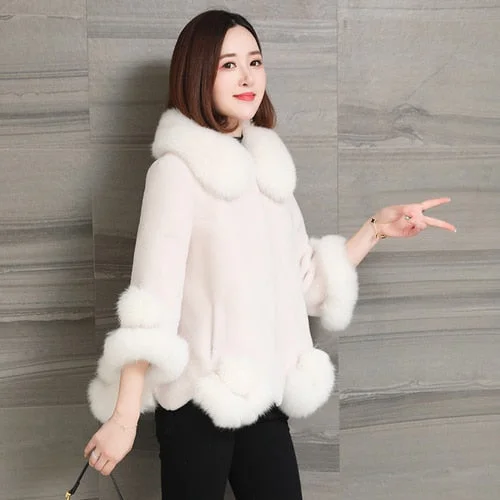 Women’s Sheep Shearling Grain Wool Fox Fur Short Winter Coats