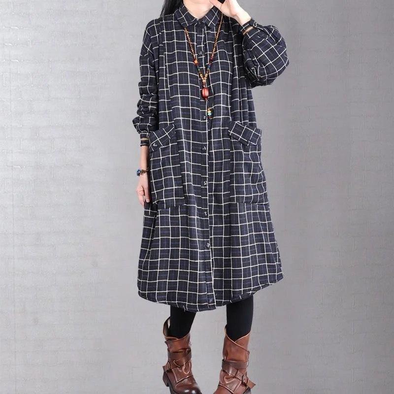 Unique two pockets lapel collar coats women black plaid baggy coats