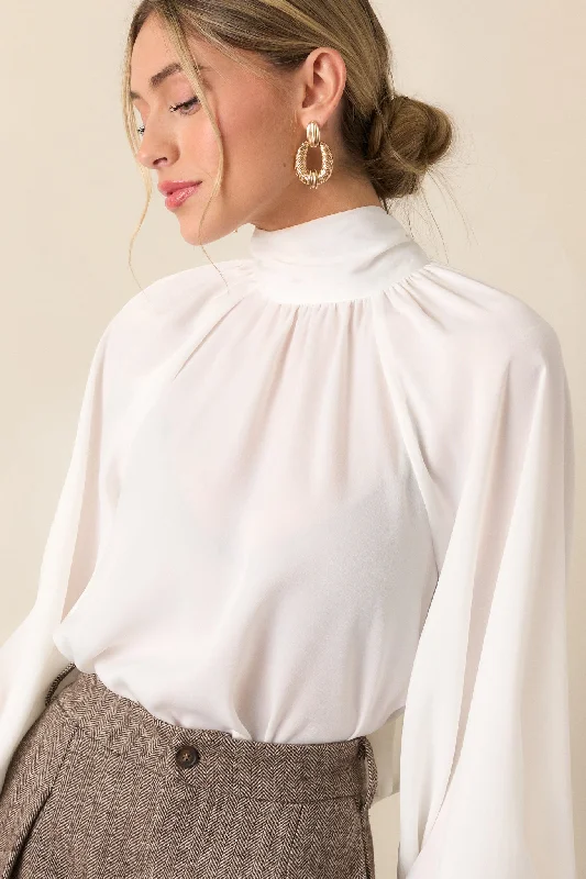 World Class White Bow Tie Blouse